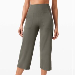Lululemon Align Wide Leg Crop 23" - Grey Sage